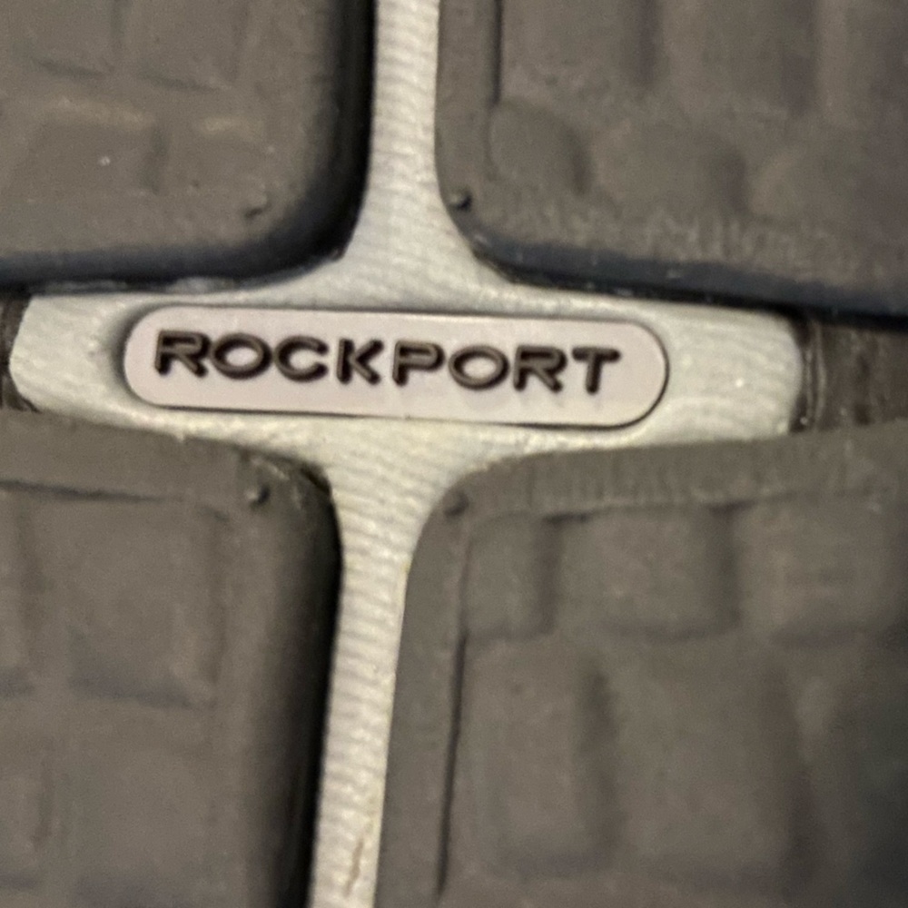 Rockport Brown Tie Flat Comfort Shoe, Excellent Condition, Size 7.5 - Picture 6 of 8